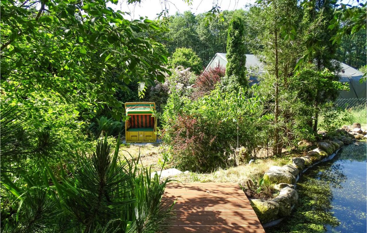 3 Bedroom Nice Home In Pinnow Ot Godern Extérieur photo
